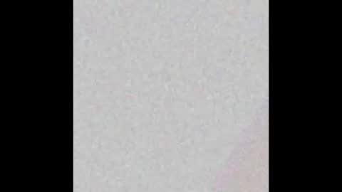 Snapshot of zachfeels chatting on September 2025 12:43:01 AM Zach Feels online show from September 2025 12:43:01 AM