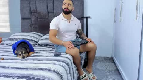 Richard online show from October 2025 03:20:02 PM