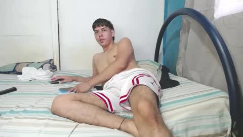 ZackMontiel07 online show from November 2025 09:36:02 PM