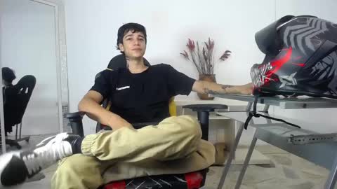 zack online show from January 2025 07:14:02 PM