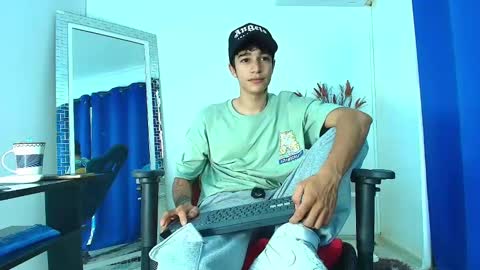 zack online show from February 2025 08:05:01 PM