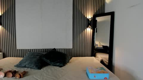 zafira online show from April 2026 12:24:01 PM