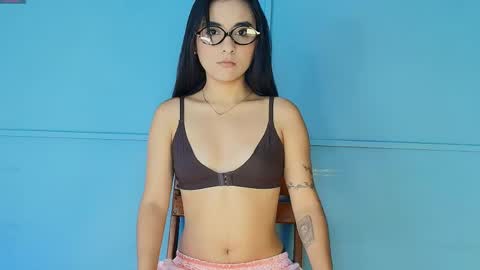 Zafira online show from April 2026 07:16:01 PM