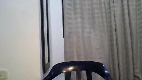 Snapshot of zafiro_rubi chatting on April 2026 05:26:02 PM Zafiro online show from April 2026 05:26:02 PM