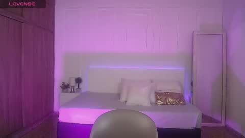 Snapshot of zafirolong chatting on April 2026 02:42:02 AM zafirolong online show from April 2026 02:42:02 AM