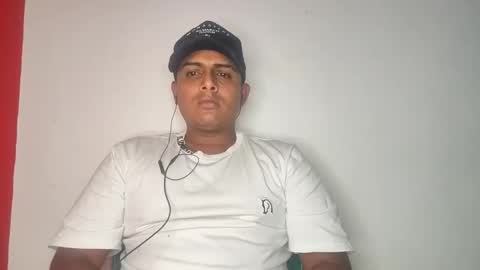 Snapshot of zagros07 chatting on April 2026 01:47:01 AM zagros07 online show from April 2026 01:47:01 AM