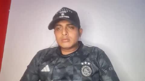 Snapshot of zagros07 chatting on April 2026 03:17:01 AM zagros07 online show from April 2026 03:17:01 AM