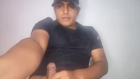Snapshot of zagros07 chatting on April 2026 10:33:02 PM zagros07 online show from April 2026 10:33:02 PM