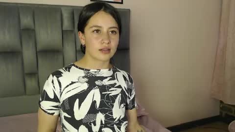 Snapshot of zaida_1 chatting on May 2026 08:49:01 PM Zaida online show from May 2026 08:49:01 PM
