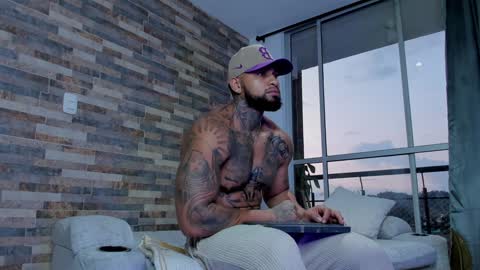 Snapshot of zain_diesel7 chatting on January 2025 11:16:02 PM INSTAGRAM yormanfit7 online show from January 2025 11:16:02 PM