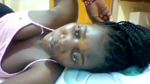 Snapshot of zainxxxx chatting on February 2025 04:58:02 PM zainxxxx online show from February 2025 04:58:02 PM