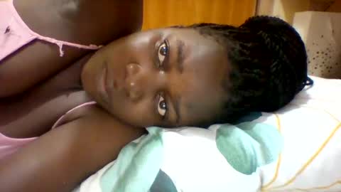 Snapshot of zainxxxx chatting on February 2025 04:14:02 AM zainxxxx online show from February 2025 04:14:02 AM