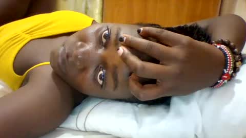 Snapshot of zainxxxx chatting on February 2025 08:06:01 AM zainxxxx online show from February 2025 08:06:01 AM