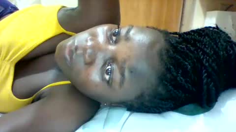 Snapshot of zainxxxx chatting on February 2025 09:11:02 PM zainxxxx online show from February 2025 09:11:02 PM