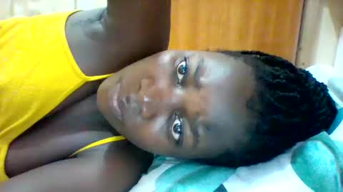 Snapshot of zainxxxx chatting on February 2025 09:54:02 AM zainxxxx online show from February 2025 09:54:02 AM