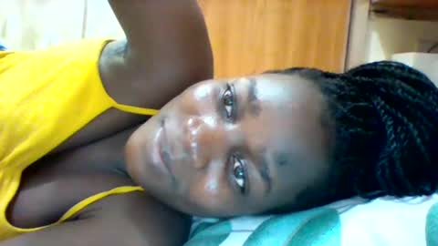 Snapshot of zainxxxx chatting on February 2025 01:55:02 PM zainxxxx online show from February 2025 01:55:02 PM