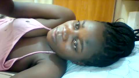 Snapshot of zainxxxx chatting on March 2025 11:01:02 AM zainxxxx online show from March 2025 11:01:02 AM