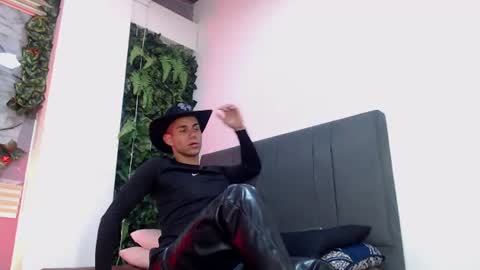 Snapshot of zamirscott chatting on June 2026 12:26:01 PM Zamir online show from June 2026 12:26:01 PM