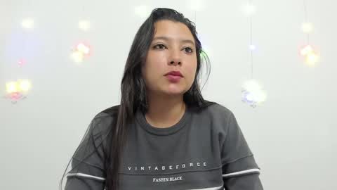 zammii69 online show from December 2024 12:44:02 AM