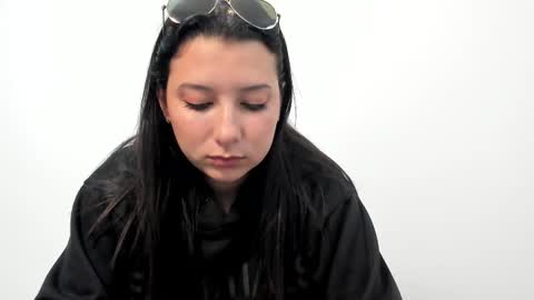 zammii69 online show from October 2025 08:40:02 PM