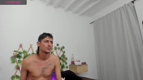 Snapshot of zammu_1992_ chatting on March 2025 03:02:02 AM Zamu online show from March 2025 03:02:02 AM
