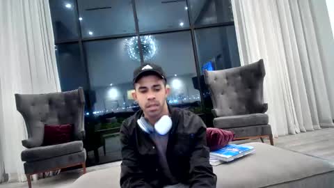 Snapshot of zamoraedii1994 chatting on March 2025 05:11:01 AM Edii online show from March 2025 05:11:01 AM