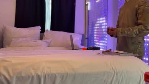 Snapshot of zamoraedii1994 chatting on December 2025 08:47:02 PM Edii online show from December 2025 08:47:02 PM