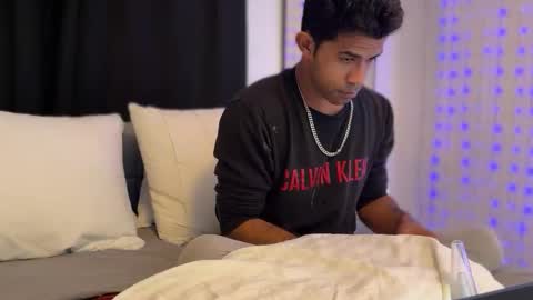 Snapshot of zamoraedii1994 chatting on December 2025 02:49:01 AM Edii online show from December 2025 02:49:01 AM