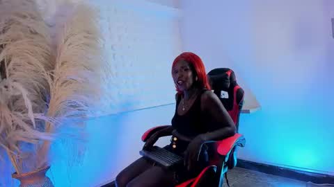 Snapshot of zamy_atelier chatting on May 2026 07:30:01 PM zamy_atelier online show from May 2026 07:30:01 PM