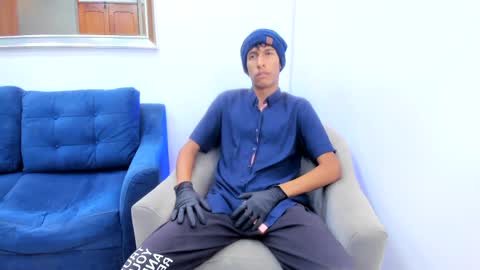 Snapshot of zane_belville chatting on May 2026 11:15:01 AM Zane Belville online show from May 2026 11:15:01 AM
