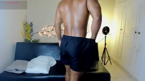 Snapshot of zane_lux chatting on June 2026 12:09:02 PM Zane Lux online show from June 2026 12:09:02 PM