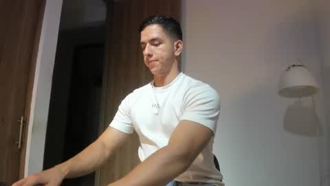 Snapshot of zanedawson_ chatting on June 2026 02:09:02 AM Zane Dawson online show from June 2026 02:09:02 AM