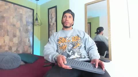 zanemaverick online show from February 2026 12:01:01 PM