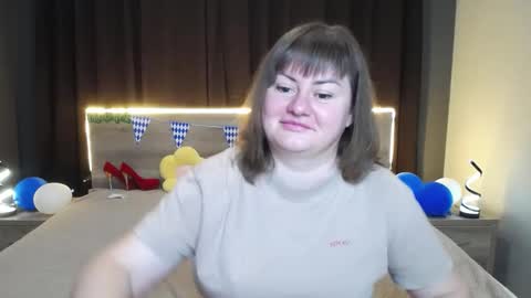 zannadreil online show from October 2025 06:05:02 PM