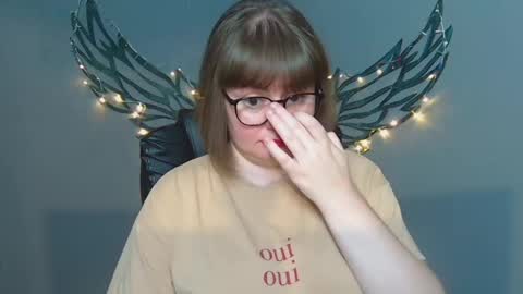 Snapshot of zannadreil chatting on May 2026 06:27:02 PM zannadreil online show from May 2026 06:27:02 PM