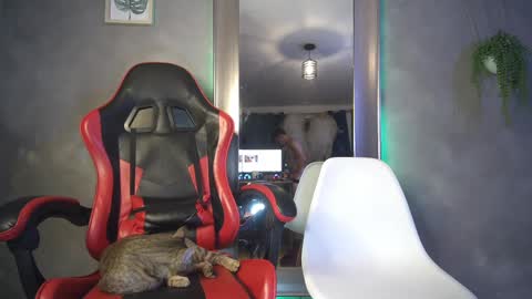 Tiiago Mallz online show from November 2025 05:09:01 AM