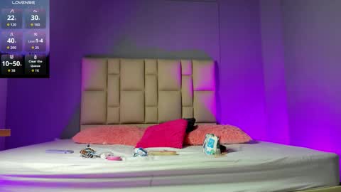 zaphiro__sky online show from March 2026 08:42:02 AM