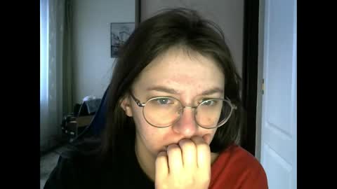 Snapshot of zara_golden chatting on December 2024 03:30:02 AM chaturcum online show from December 2024 03:30:02 AM