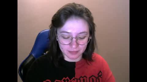 Snapshot of zara_golden chatting on February 2025 02:49:01 AM chaturcum online show from February 2025 02:49:01 AM