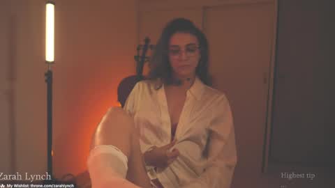 Miss Lynch   Next show  2911 online show from April 2026 02:20:01 AM