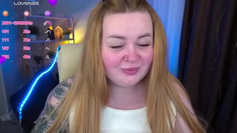 Lola online show from March 2025 09:03:02 PM