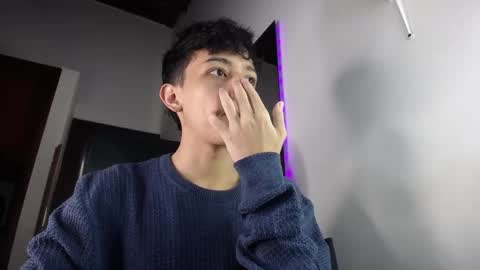 Zarek online show from November 2025 08:58:02 PM