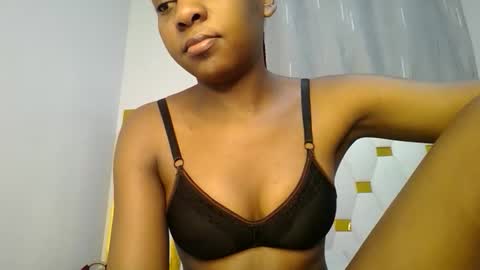 Snapshot of zariah011 chatting on June 2026 09:53:02 PM zariah online show from June 2026 09:53:02 PM