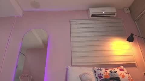 Snapshot of zary_saenz chatting on November 2025 12:05:02 PM Zary online show from November 2025 12:05:02 PM