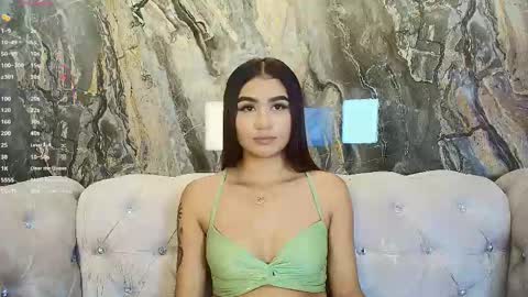  Zayda  online show from March 2025 07:06:02 PM