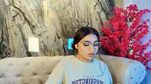  Zayda  online show from March 2025 01:39:01 AM