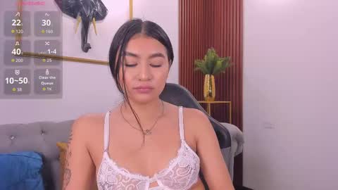  Zayda  online show from September 2025 04:17:01 PM