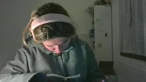 zazbella online show from February 2026 10:55:01 PM