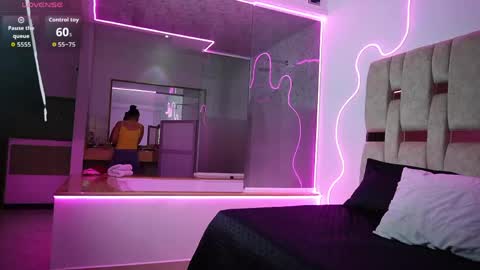 zenda_biancha online show from April 2026 11:37:01 AM