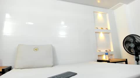 Zenda Evans online show from February 2026 03:34:02 AM